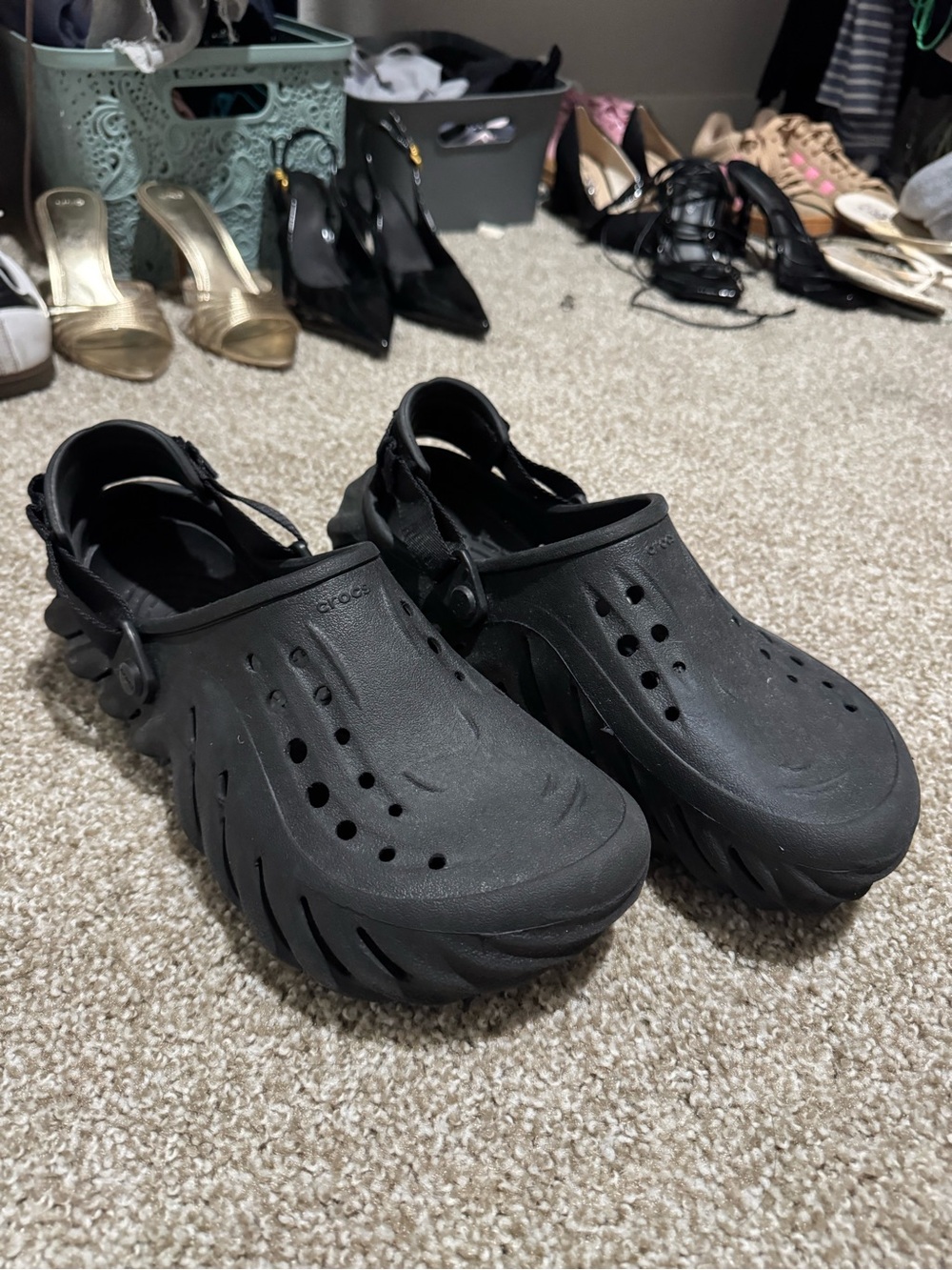 Black Croc-Style Comfort Clog - men